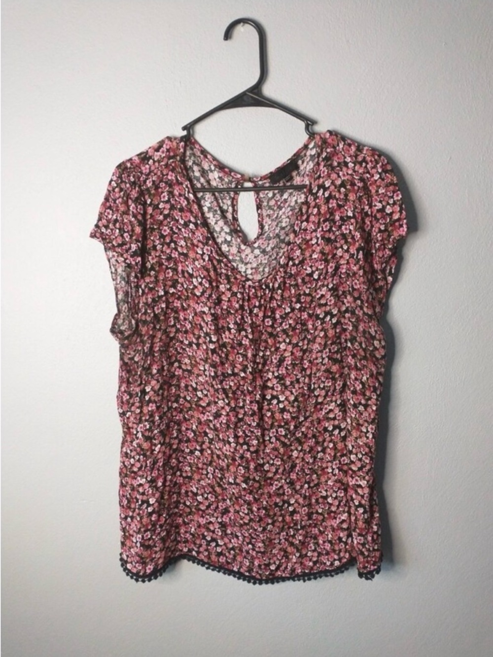 Love J Floral Boho Blouse Women’s 3X Plus Size Crochet Trim Top